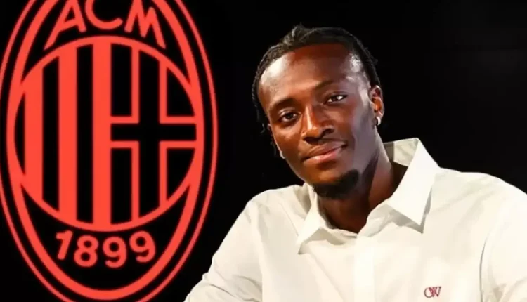 Tammy Abraham İstanbul'a ne zaman, saat kaçta gelecek, uçak takip kodu ne?