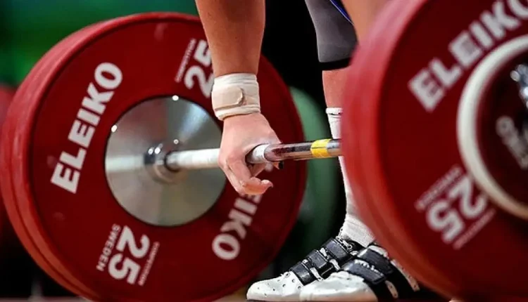 Dünya Halter Rekoru Kaç KG, Kime Ait?