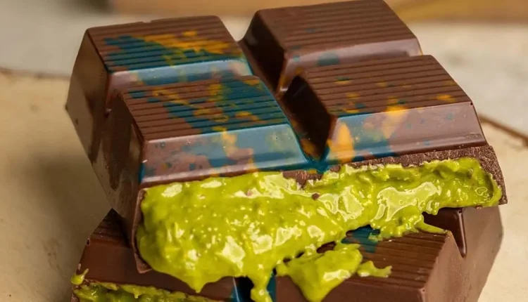 Skandal anlaşmayla sarsılan Ünlü Dubai Çikolatası şimdi gündemde! O markanın çikolataları raflardan toplanıyor!