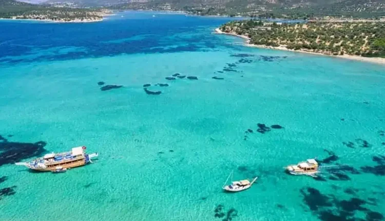 Ege'nin İncisi Bademli Köyü: Masmavi Suların Gizemli Sığınağı