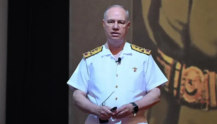 Oramiral Kadir Yıldız kimdir? Kaç yaşında, nereli?