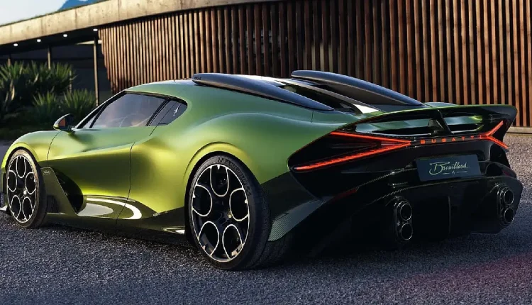 Dünyada Sadece 1 Kişinin Sahip Olacağı, Tarihin En Pahalı Bugatti'si Bugatti Brouillard Tanıtıldı