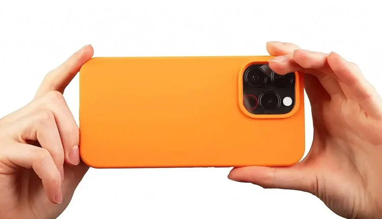 Telefon Kameralarındaki Gizemli Siyah Noktanın İşlevi: Çoğu Kullanıcı Farkında Değil