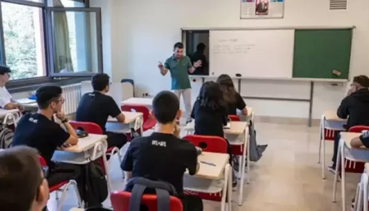 2025 ÜCRETLİ ÖĞRETMENLİK BAŞVURU BİLGİLERİ! Ücretli öğretmenlik başvuruları nerden yapılacak?