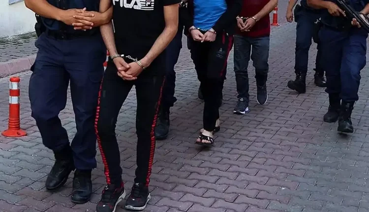 İstanbul'da Huzur Operasyonu: 700 Şahıs Gözaltına Alındı!