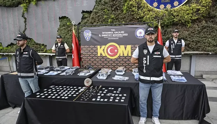 Kapalıçarşı'da Pırlanta Kaçakçılığına İki Yüzlü Darbe! Gözaltındaki Şüpheli Sayısı Arttı!