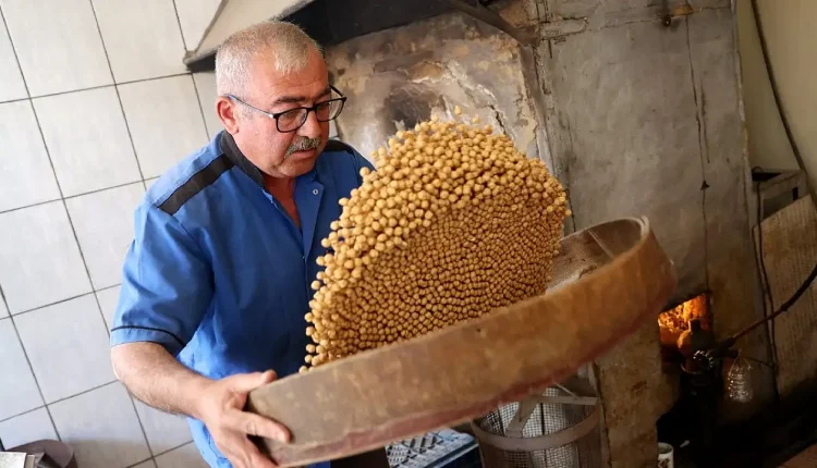 Konya'da 175 Yıllık Ocakta Hazırlanan 730 Yıllık Lezzet: Günde 50 Kilo Üretiyor!